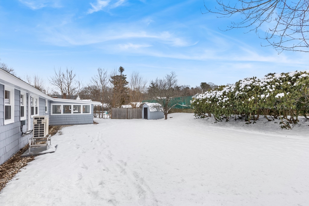 15 Brookbridge Road Stoneham, MA 02180 - Photo 4 of 24