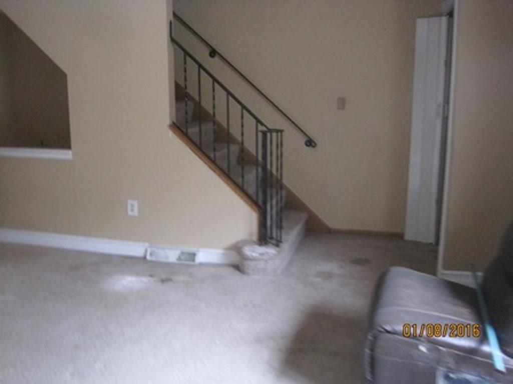 4588 East Willock Road Pittsburgh, PA 15227 - Photo 7 of 10 Gallery Image 7