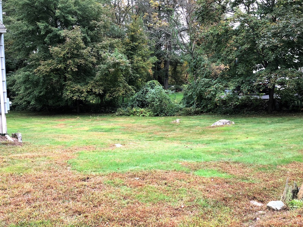 74 Carroll Road Grafton, MA 01536 - Photo 17 of 20 Gallery Image 17