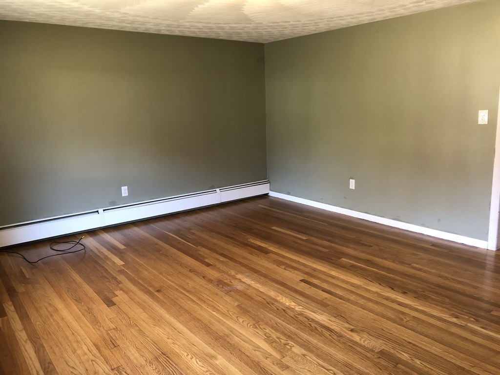 74 Carroll Road Grafton, MA 01536 - Photo 9 of 20 Gallery Image 9
