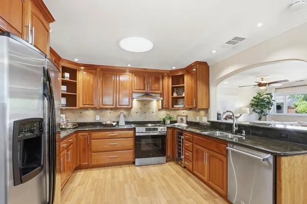 $1,718,000 | 651 Larkmead Court, San Jose, CA 95117