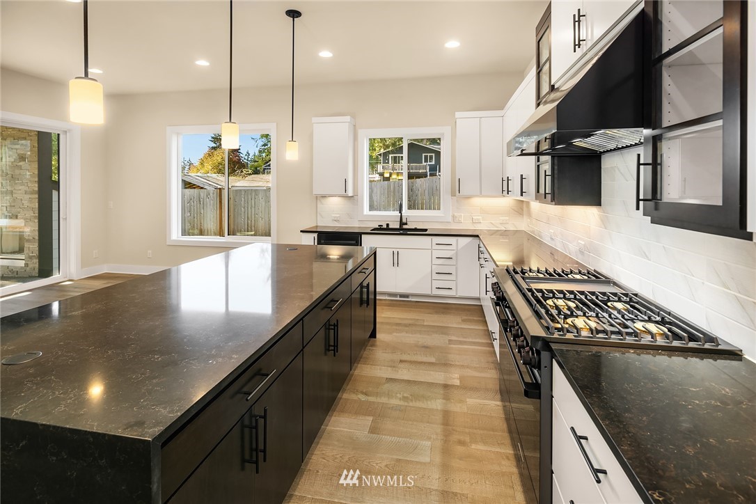 16019 Southeast 140th Street Renton, WA 98059 - Photo 7 of 20