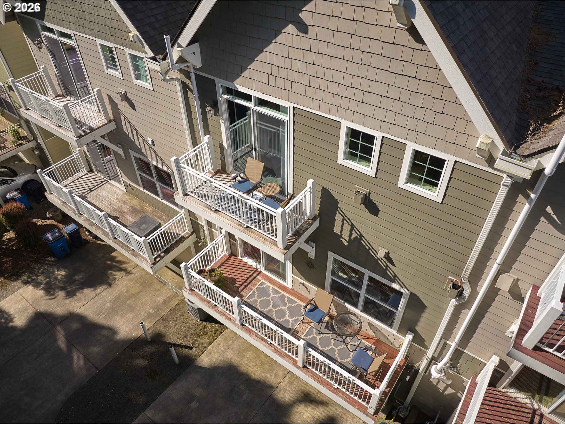 2120 Northwest Fargo Loop Camas, WA 98607 - Photo 6 of 42 front view of a building