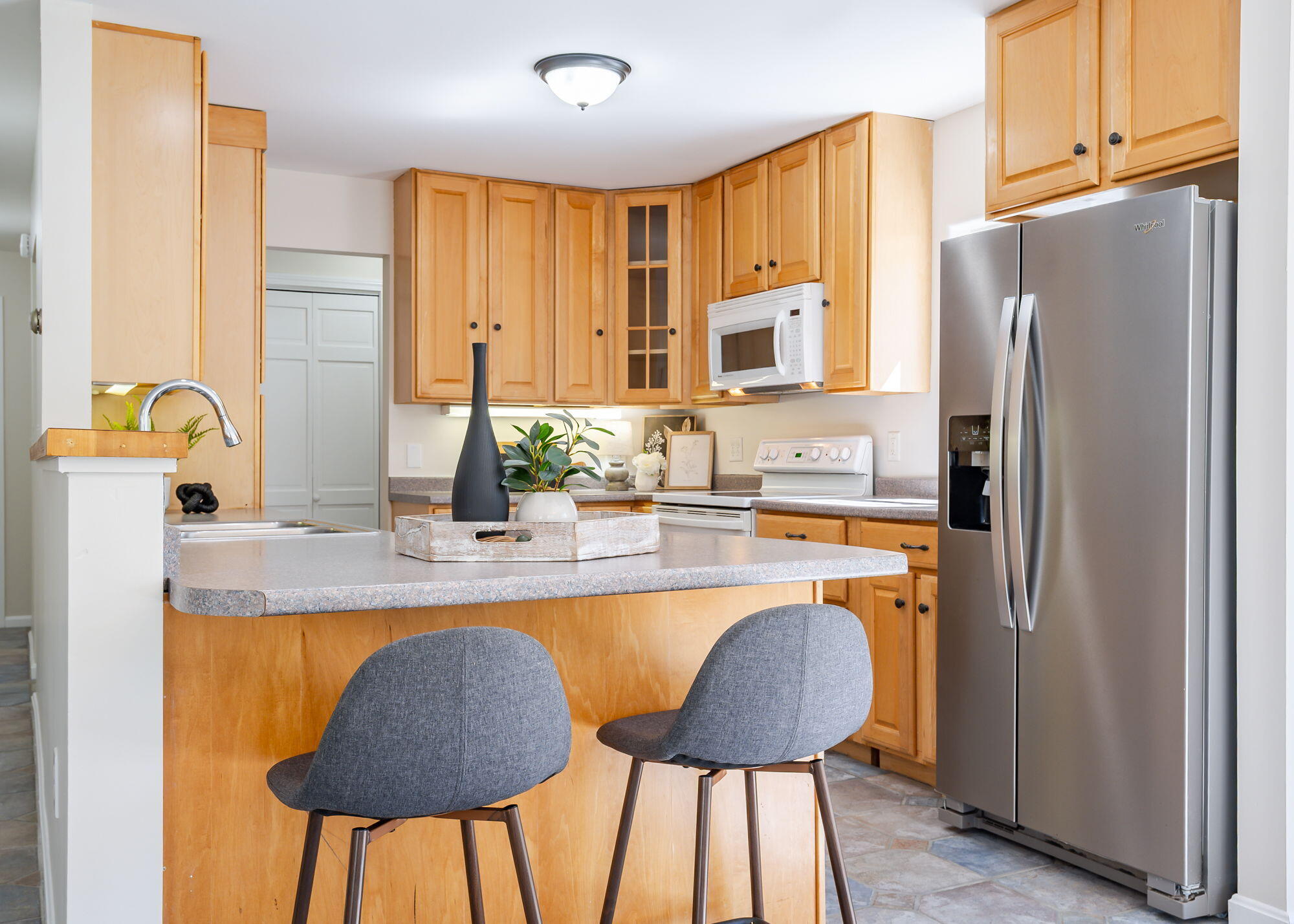 6 Samuels Way Gorham, ME 04038 - Photo 2 of 44 6SamuelsWay-Gorham-16