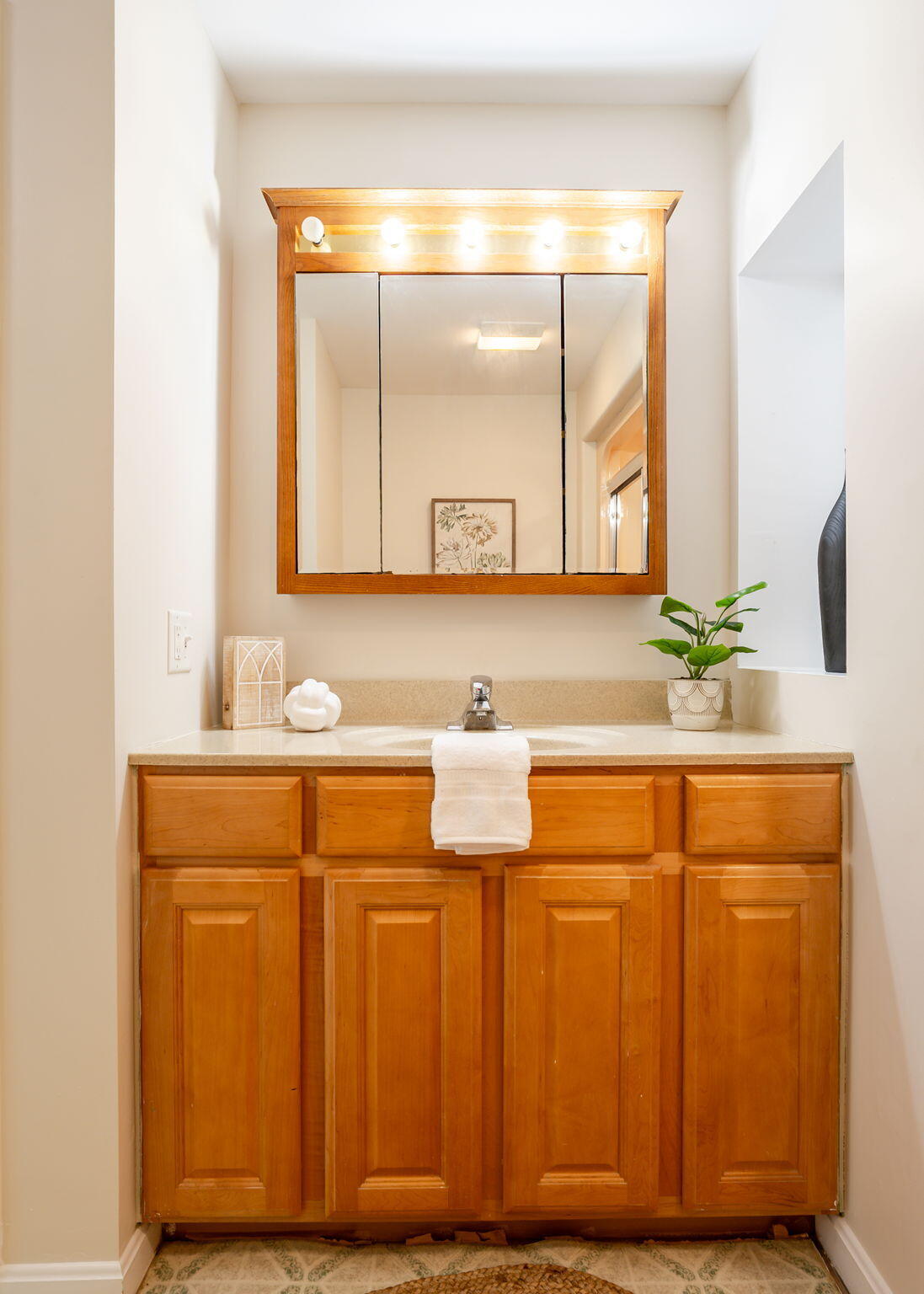 6 Samuels Way Gorham, ME 04038 - Photo 23 of 44 6SamuelsWay-Gorham-28