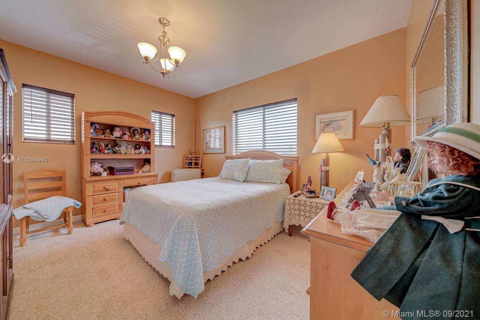 13733 Southwest 124th Avenue Road Miami, FL 33186 - Photo 24 of 41 Gallery Image 24