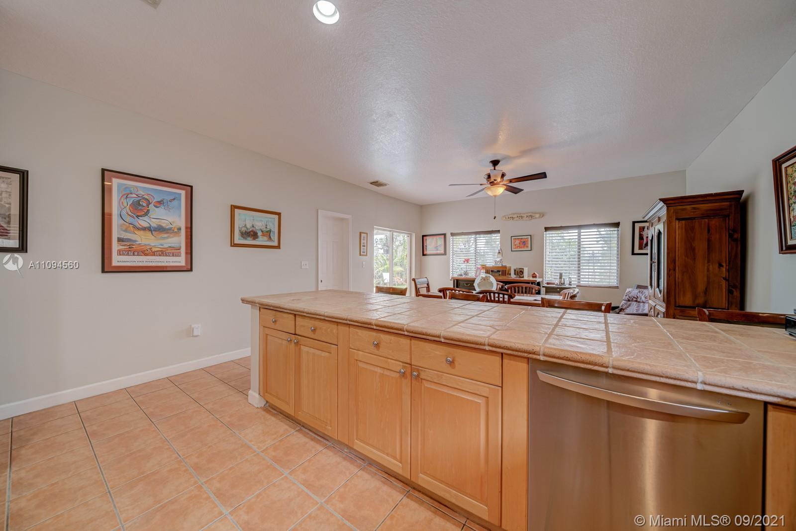 13733 Southwest 124th Avenue Road Miami, FL 33186 - Photo 6 of 41 Gallery Image 6