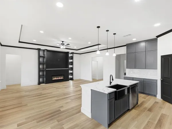 a view of a bird bath