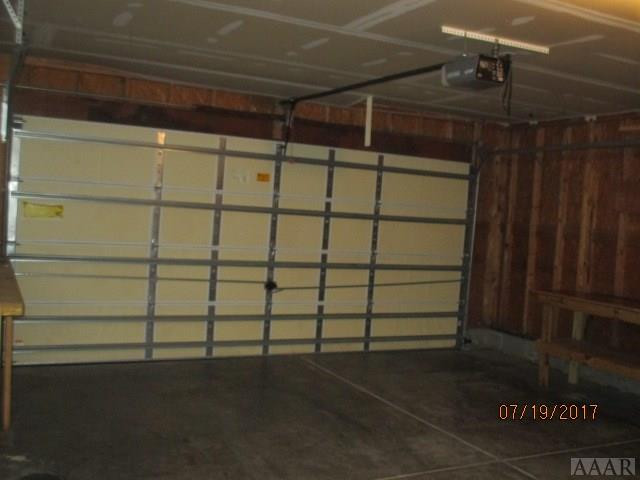 202 Green View Road Moyock, NC 27958 - Photo 6 of 13 Garage