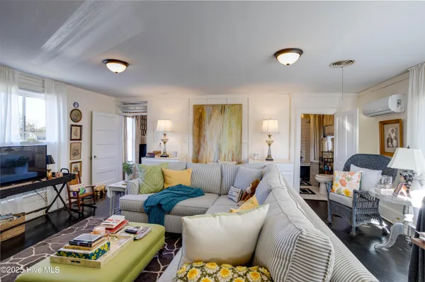 $649,000 | 414 West Main Street, Washington, NC 27889