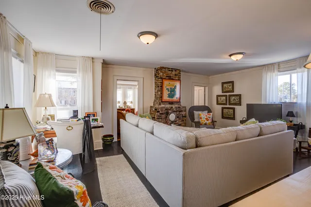 $649,000 | 414 West Main Street, Washington, NC 27889