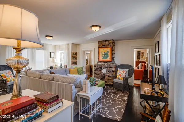 $649,000 | 414 West Main Street, Washington, NC 27889