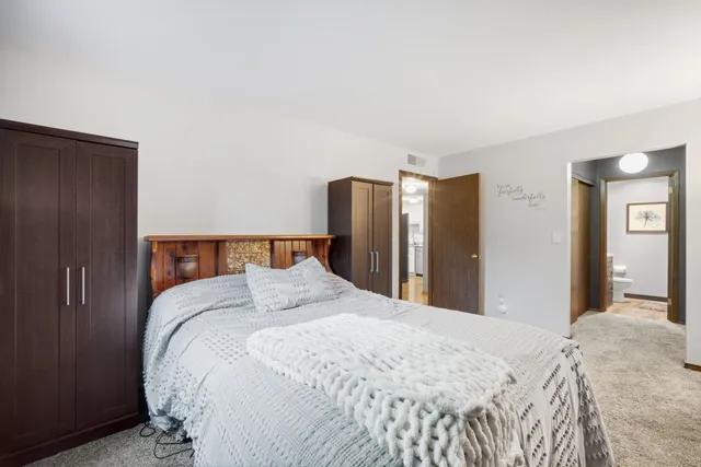 $109,900 | 4215 North 100th Street, Unit 144, Milwaukee, WI 53222