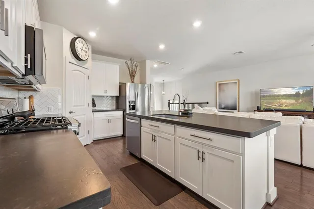 $2,549 | 7505 Belfair Terrace, Unit 4, Austin, TX 78745