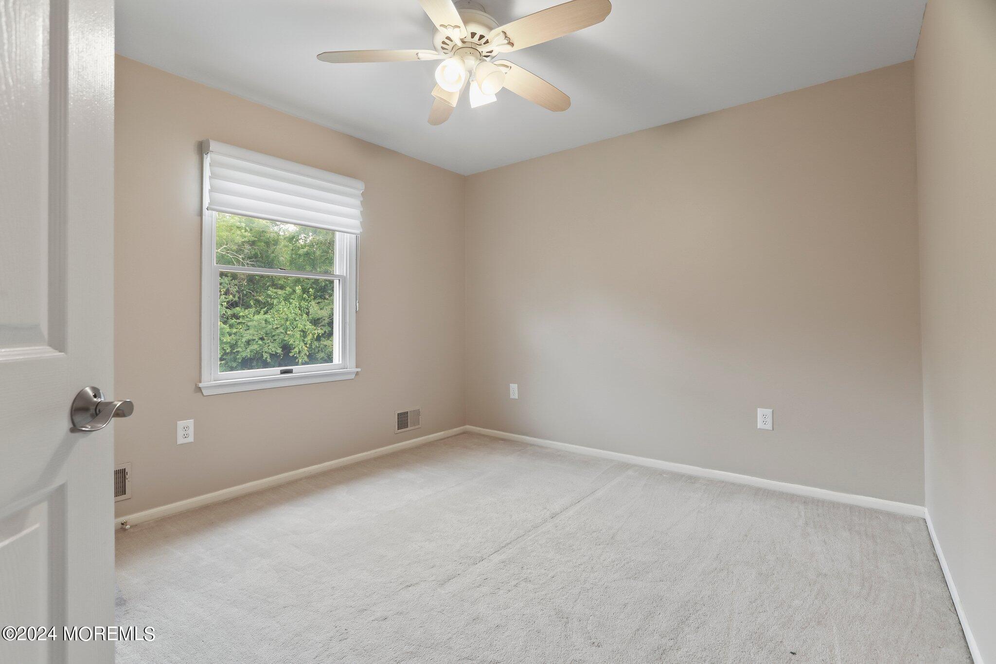 111 Bennington Road Freehold, NJ 07728 - Photo 41 of 70 54-web-or-mls-5W5A9460
