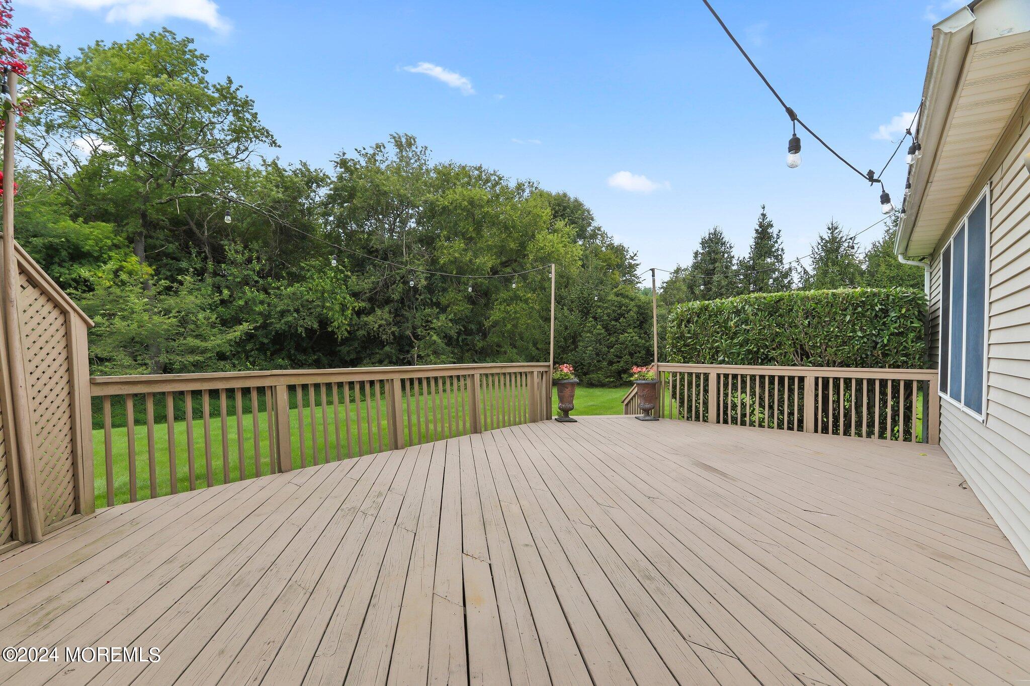 111 Bennington Road Freehold, NJ 07728 - Photo 54 of 70 62-web-or-mls-5W5A9575