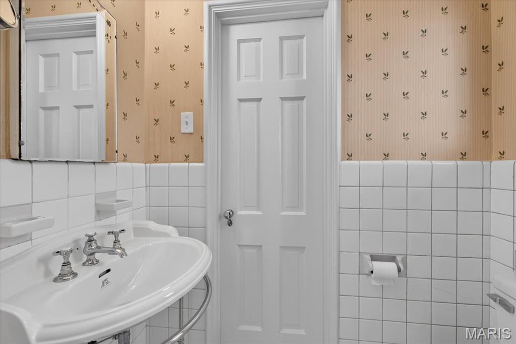 14 Daniel Road Ladue, MO 63124 - Photo 34 of 68 Gallery Image 34