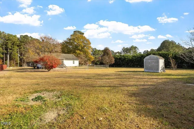 $325,000 | 1084 McLemore Road, Clayton, NC 27520