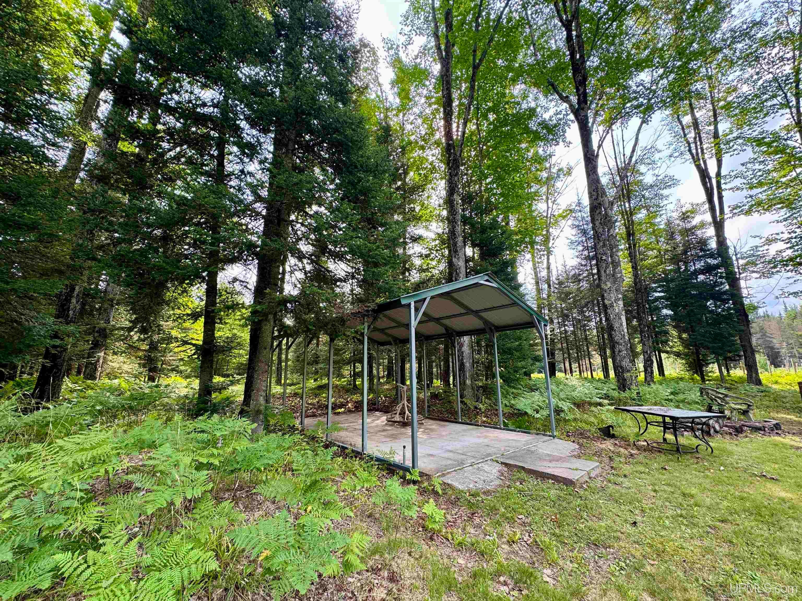 27.5 Rd Gladstone Mi 49837 Road Gladstone, MI 49837 - Photo 42 of 61 Gallery Image 42