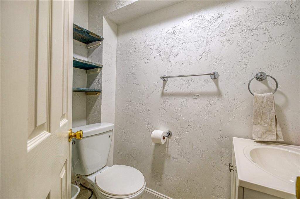 3223 Jacks Run Road McKeesport, PA 15131 - Photo 11 of 23 Gallery Image 11