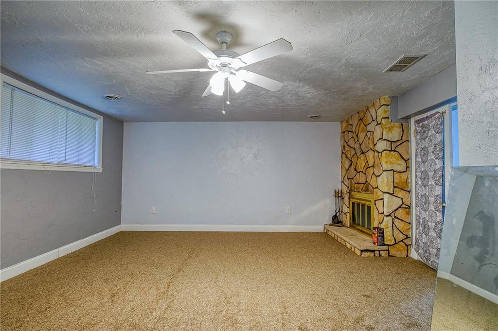3223 Jacks Run Road McKeesport, PA 15131 - Photo 9 of 23 Gallery Image 9