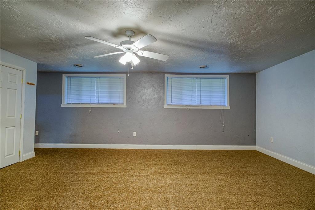 3223 Jacks Run Road McKeesport, PA 15131 - Photo 10 of 23 Gallery Image 10