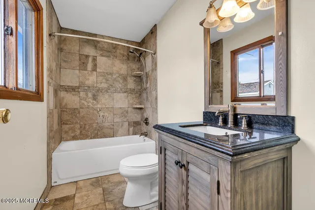 $550,000 | 1841 2nd Avenue, Toms River, NJ 08757