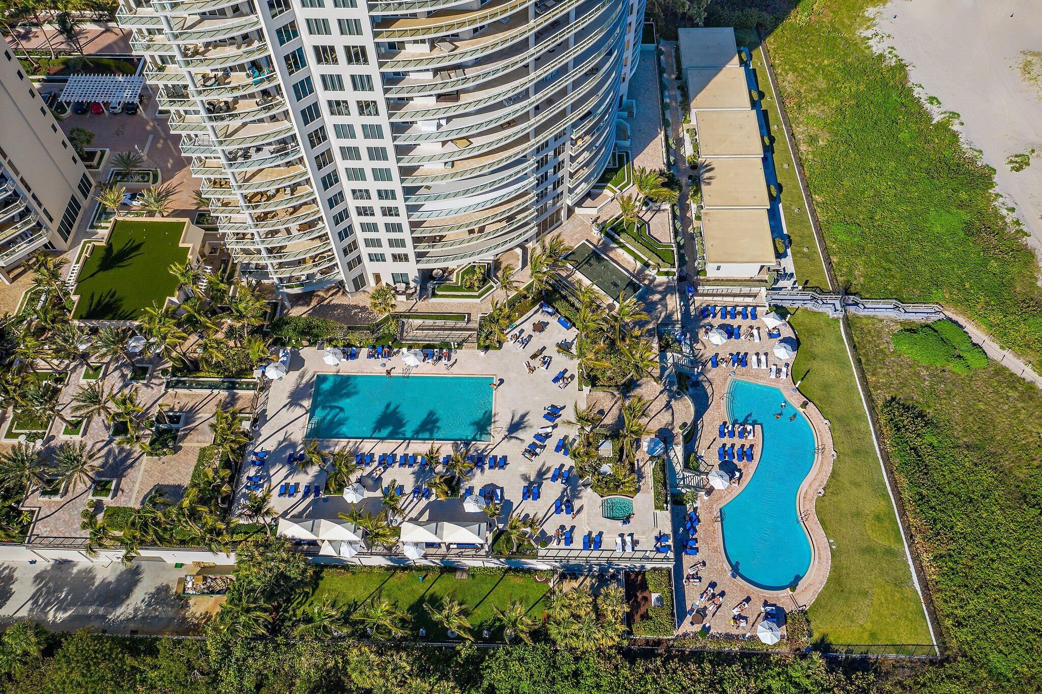 2700 North Ocean Drive, Unit 304B Singer Island, FL 33404 - Photo 11 of 91 010-2700NOceanDr-304B-SingerIsland-SMALL