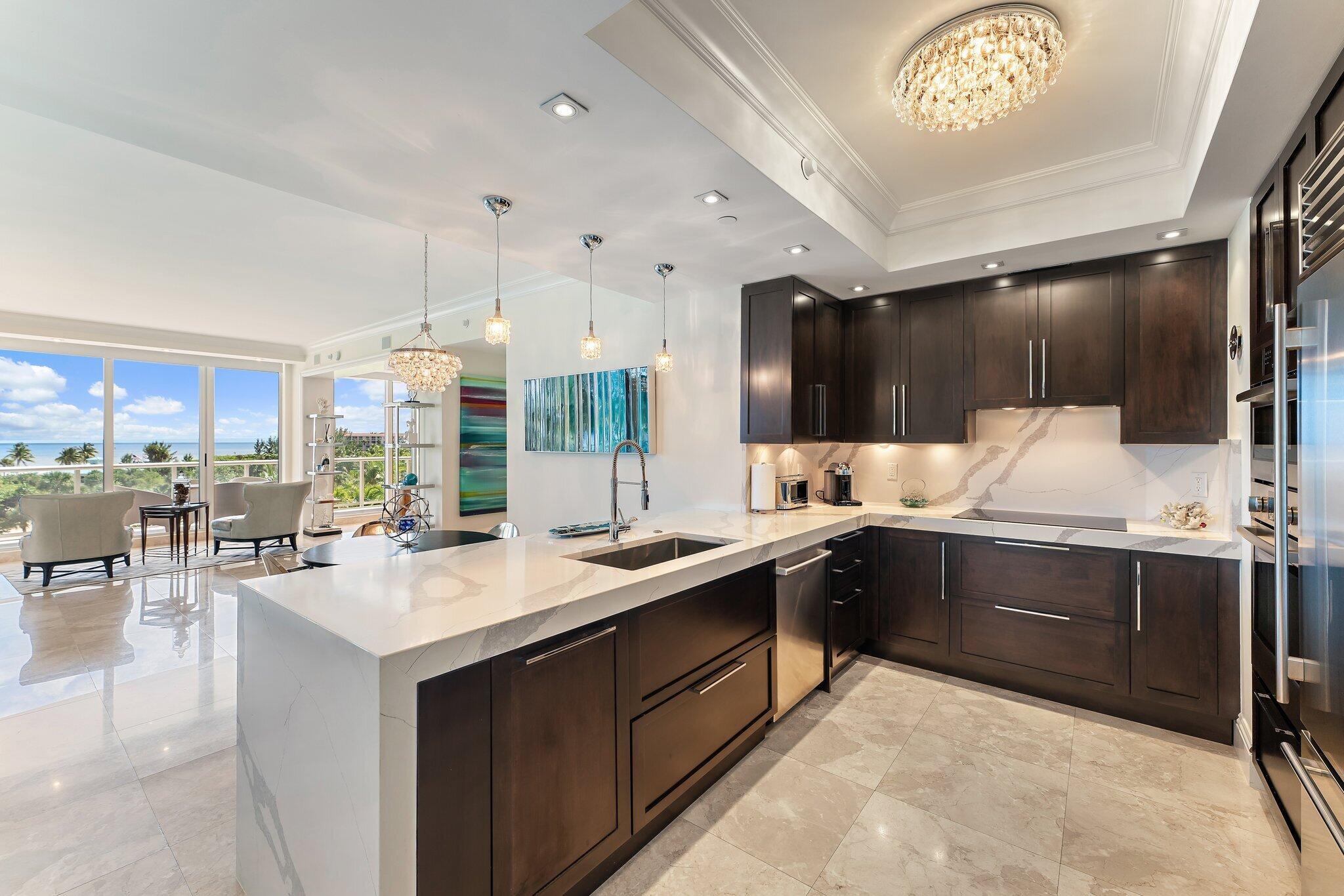 2700 North Ocean Drive, Unit 304B Singer Island, FL 33404 - Photo 56 of 91 056-2700NOceanDr-304B-SingerIsland-SMALL