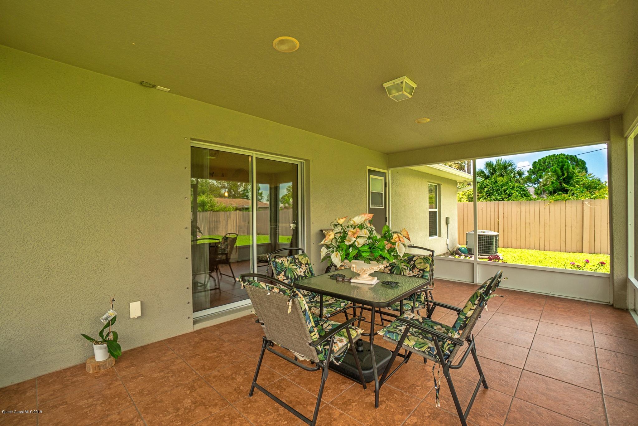556 Degroodt Road Southwest Palm Bay, FL 32908 - Photo 22 of 27 556 degroodt rd sw, palm bay, fl 32908-1