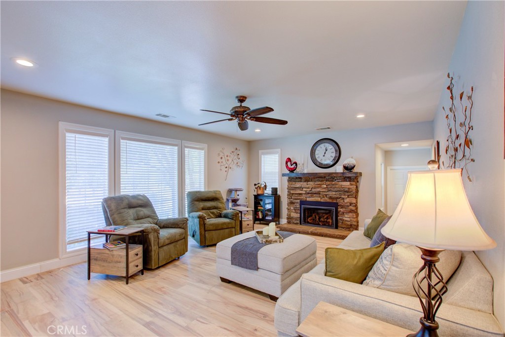 4513 East Tuolumne Road Denair, CA 95316 - Photo 12 of 36