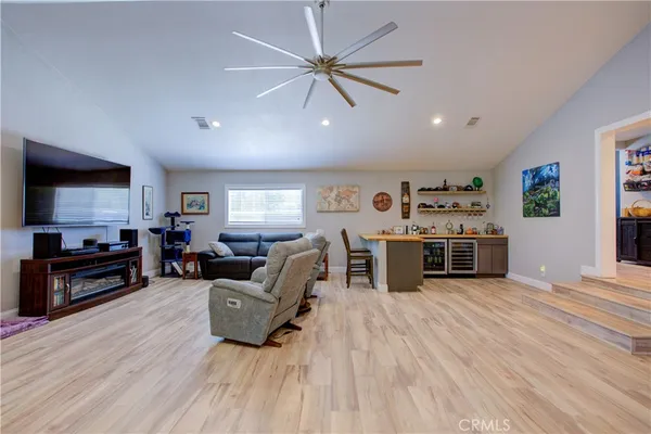 $824,900 | 4513 East Tuolumne Road, Denair, CA 95316