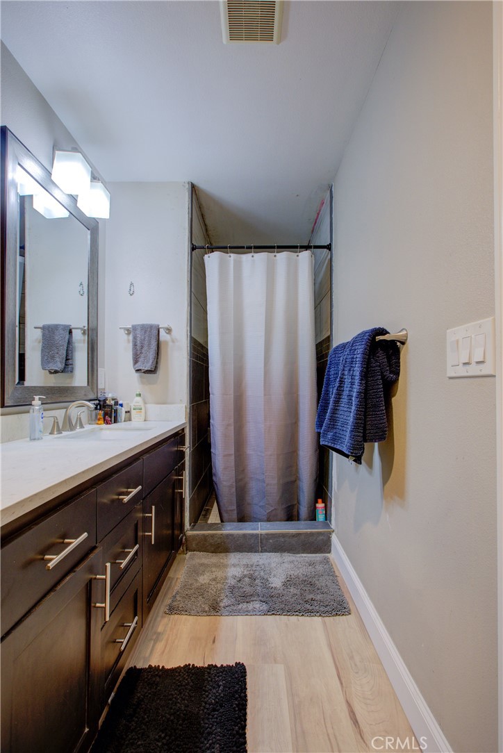 4513 East Tuolumne Road Denair, CA 95316 - Photo 5 of 36