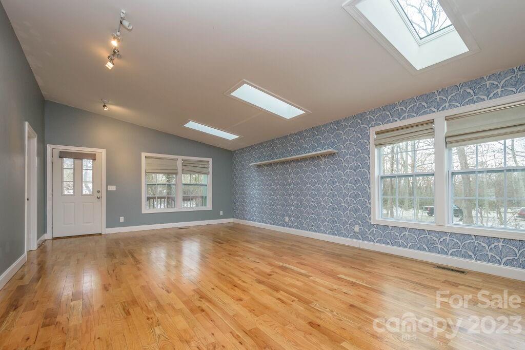 70 Edgewood Road Candler, NC 28715 - Photo 9 of 34 Gallery Image 9