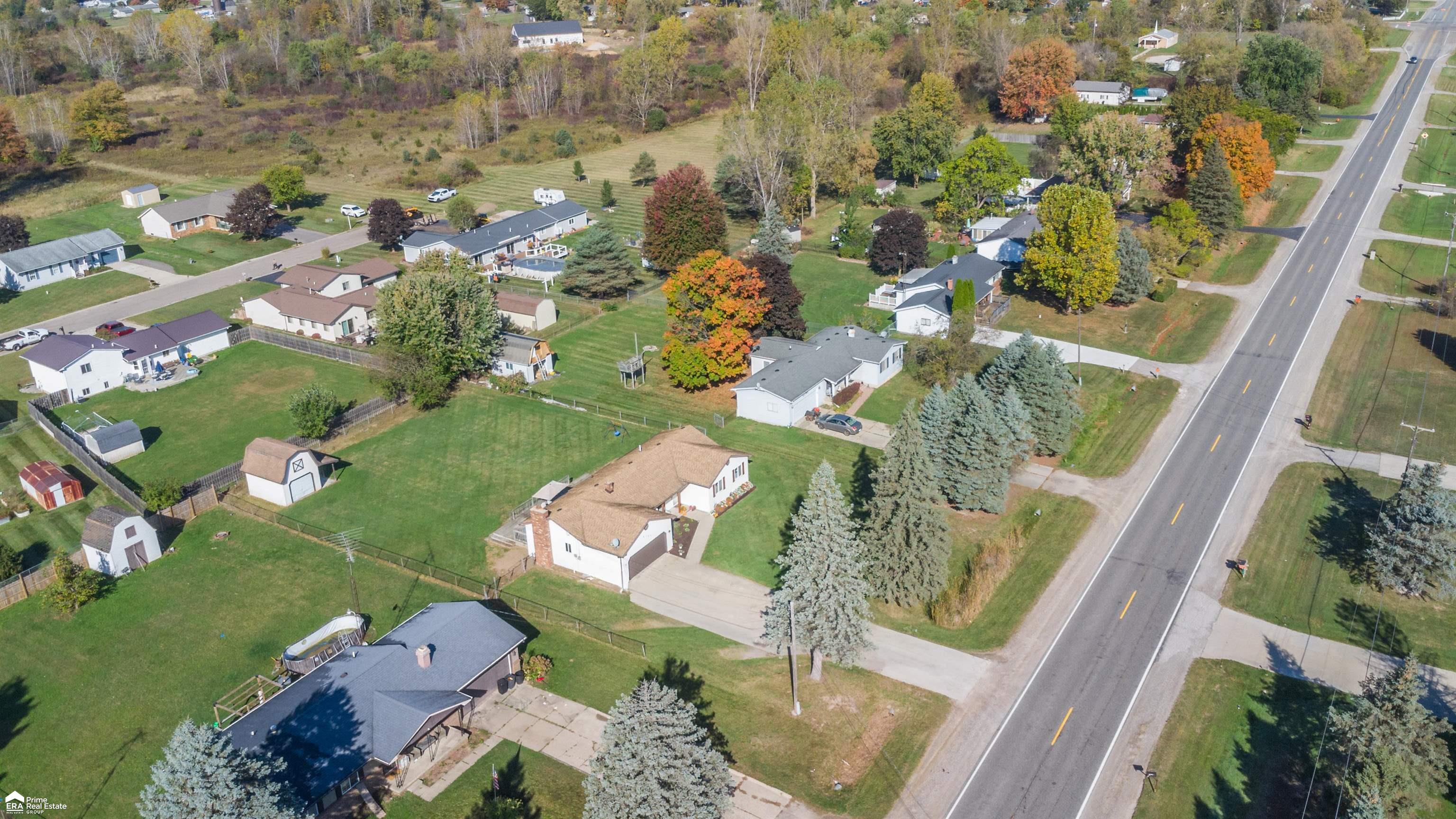 9395 North Bray Road Clio, MI 48420 - Photo 24 of 29 50191430-c7553f4e-f84f-4d3c-871b-0eba6d2e513f.JPG