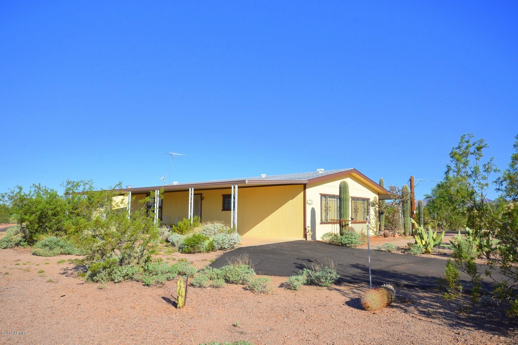 388 North Starr Road Apache Junction, AZ 85119 - Photo 5 of 30 Back of home