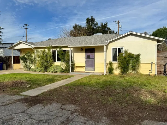$675,000 | 11 Calle Cinco De Mayo, Oak View, CA 93022