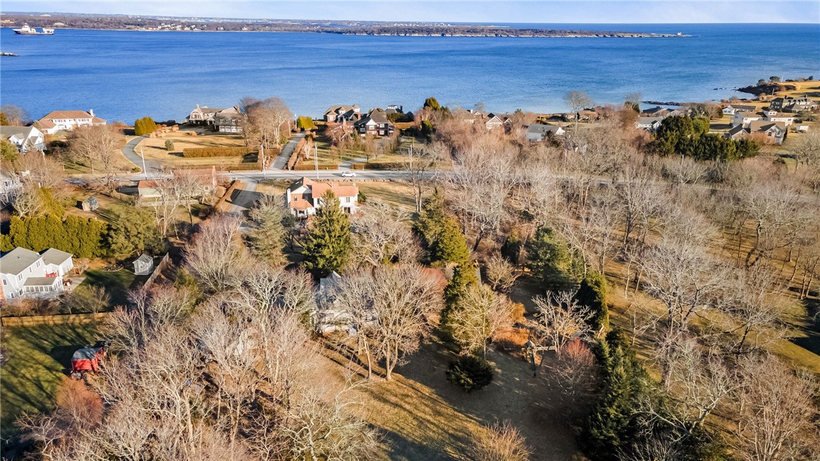670 Boston Neck Road Narragansett, RI 02882 - Photo 37 of 44 Gallery Image 37