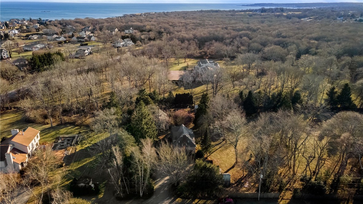 670 Boston Neck Road Narragansett, RI 02882 - Photo 39 of 44 Gallery Image 39
