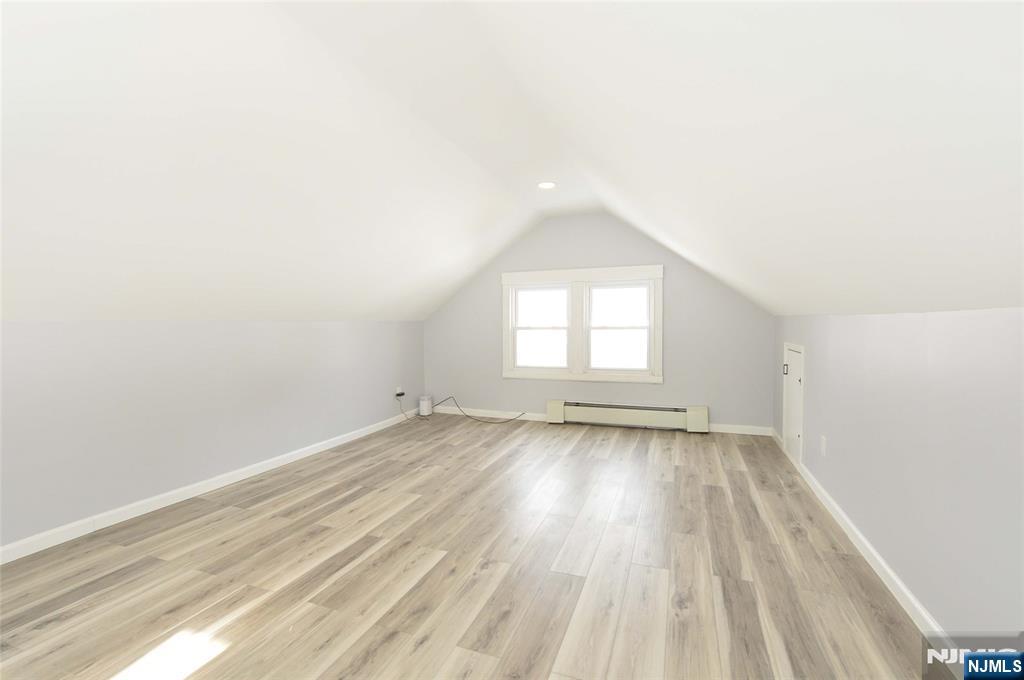 233 Doremus Avenue Ridgewood, NJ 07450 - Photo 12 of 16