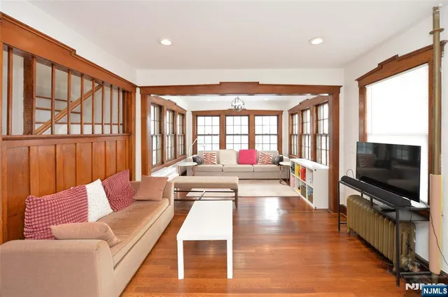 $4,500 | 233 Doremus Avenue, Ridgewood, NJ 07450