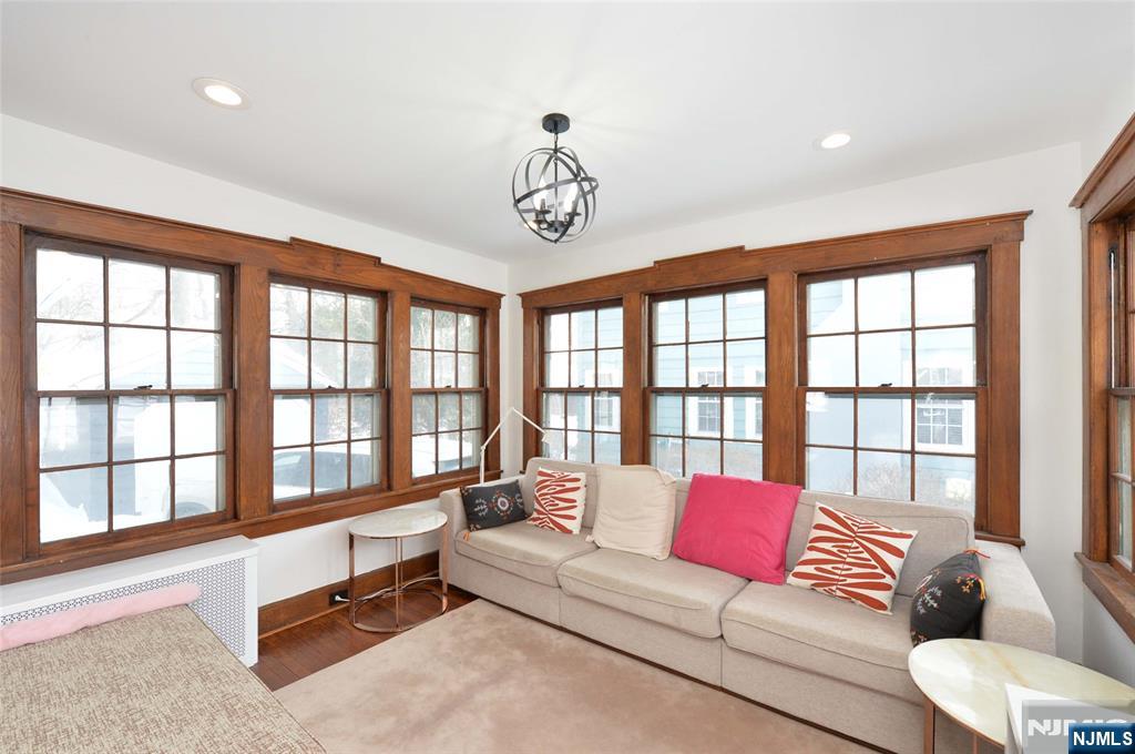 233 Doremus Avenue Ridgewood, NJ 07450 - Photo 5 of 16