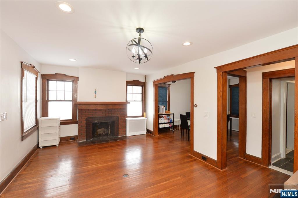 233 Doremus Avenue Ridgewood, NJ 07450 - Photo 6 of 16