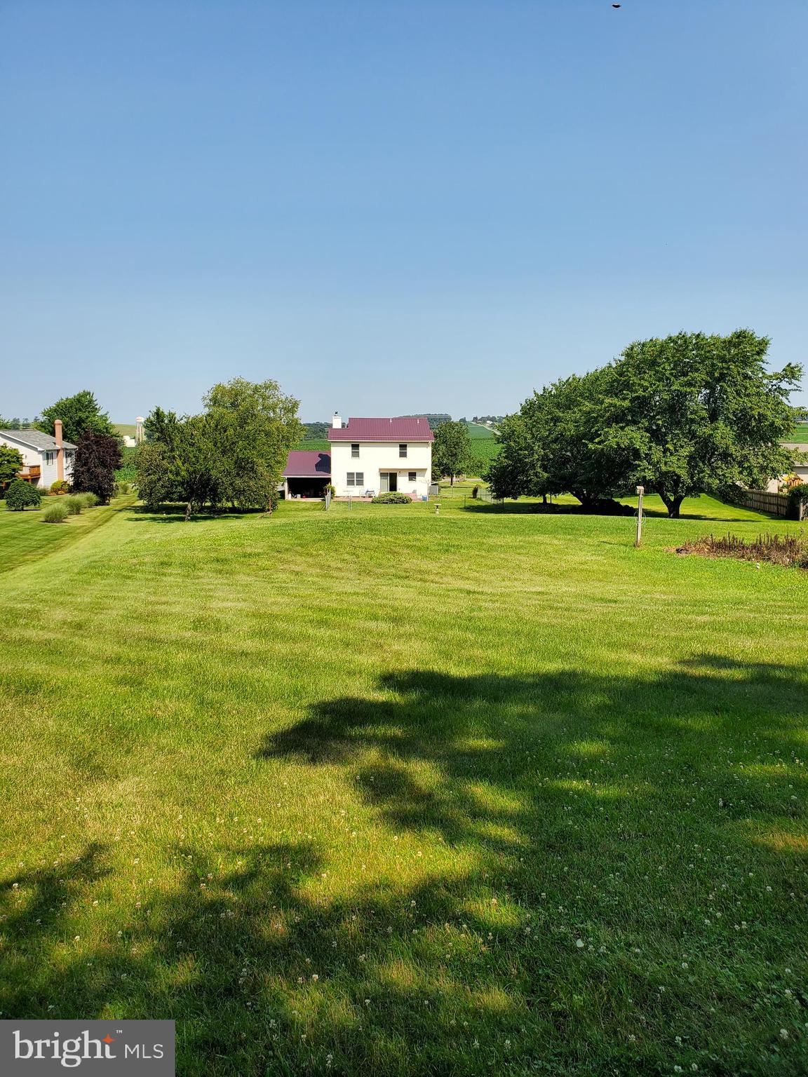 6834 Slabtown Road Waynesboro, PA 17268 - Photo 30 of 39 Large Level Yard