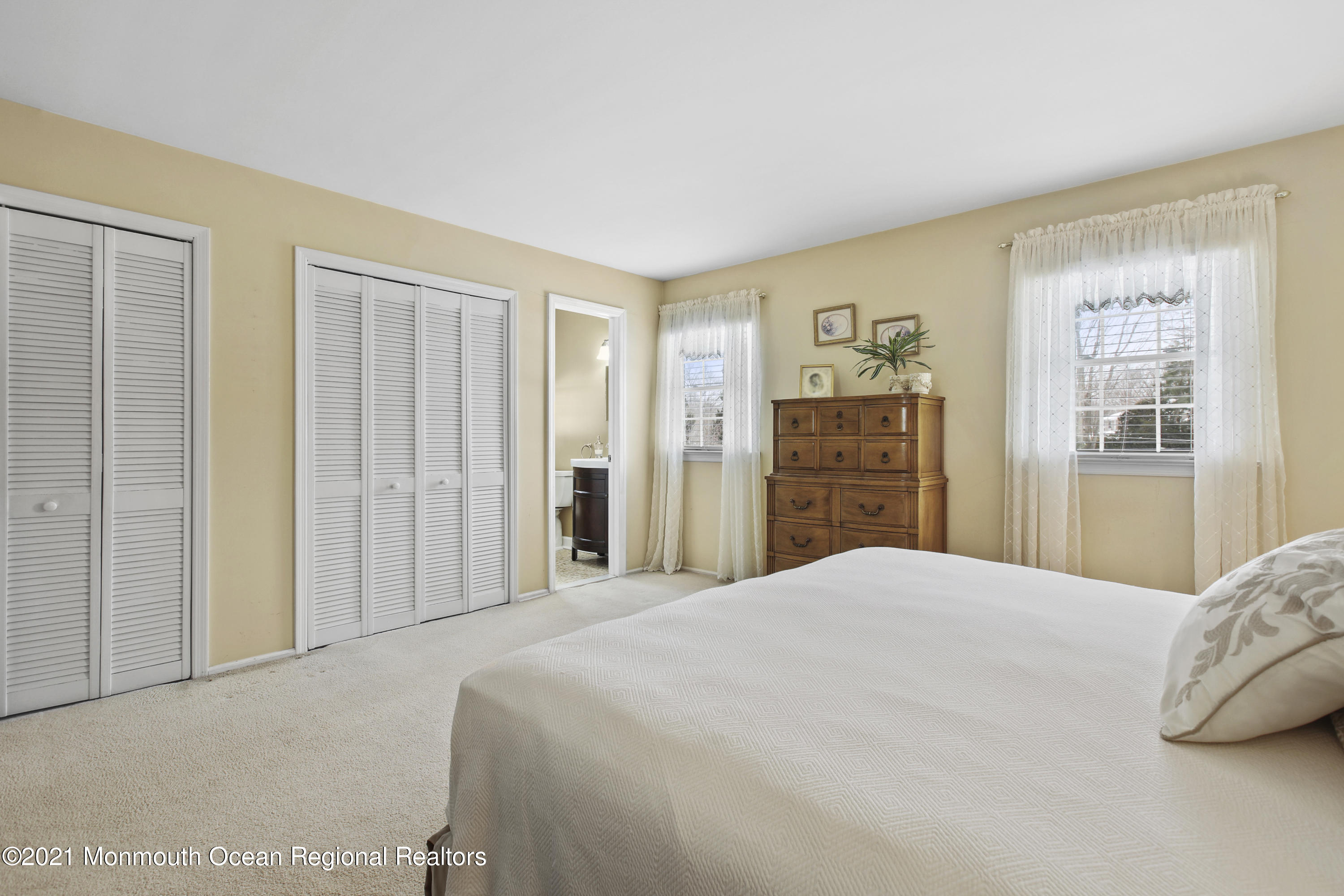 34 Burntmill Circle Oceanport, NJ 07757 - Photo 17 of 32 5W5A1260