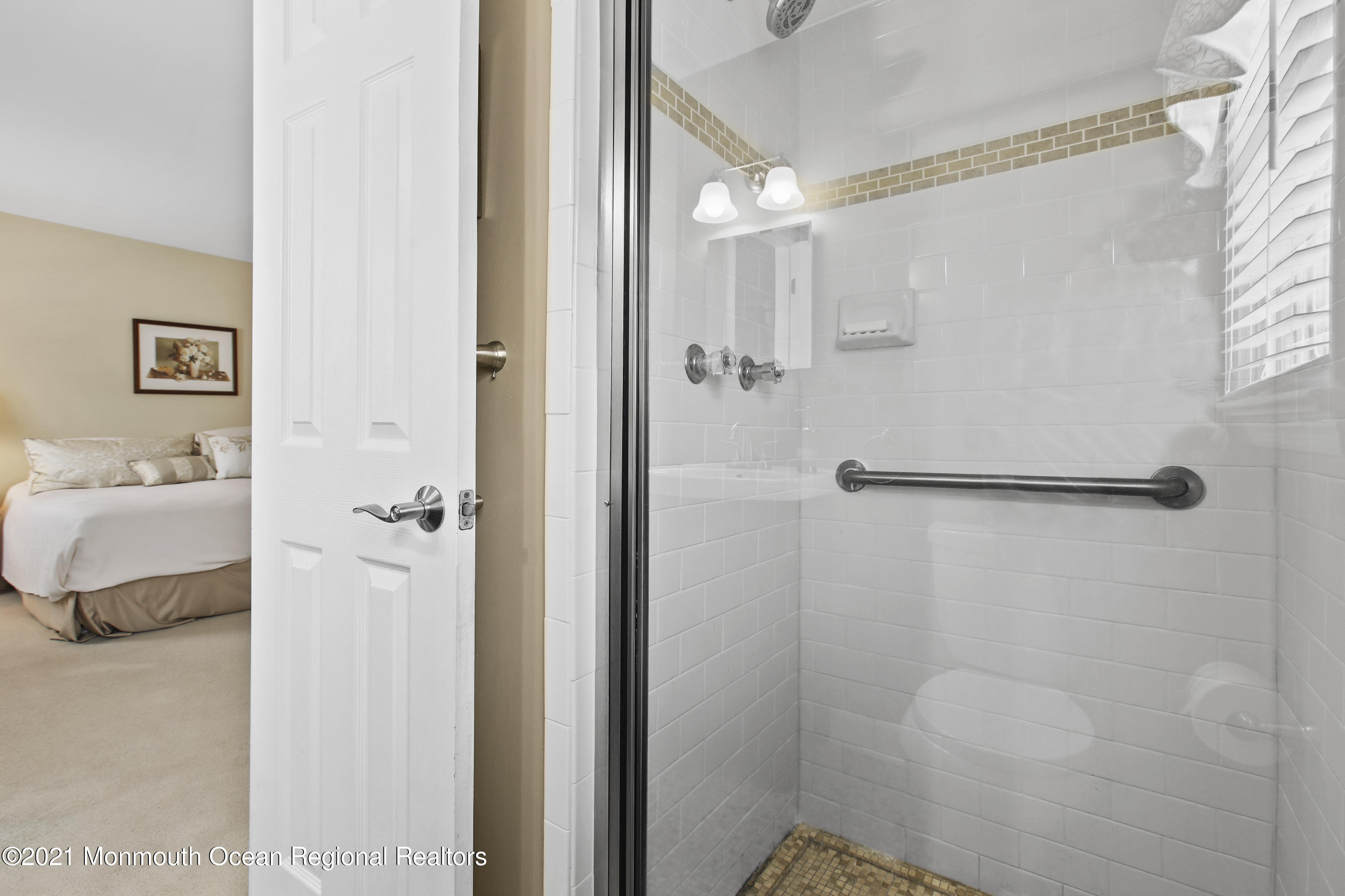 34 Burntmill Circle Oceanport, NJ 07757 - Photo 19 of 32 5W5A1275