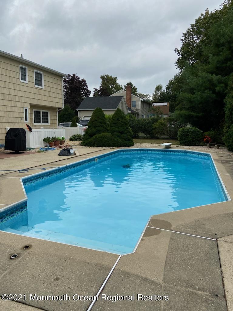 34 Burntmill Circle Oceanport, NJ 07757 - Photo 29 of 32 147345