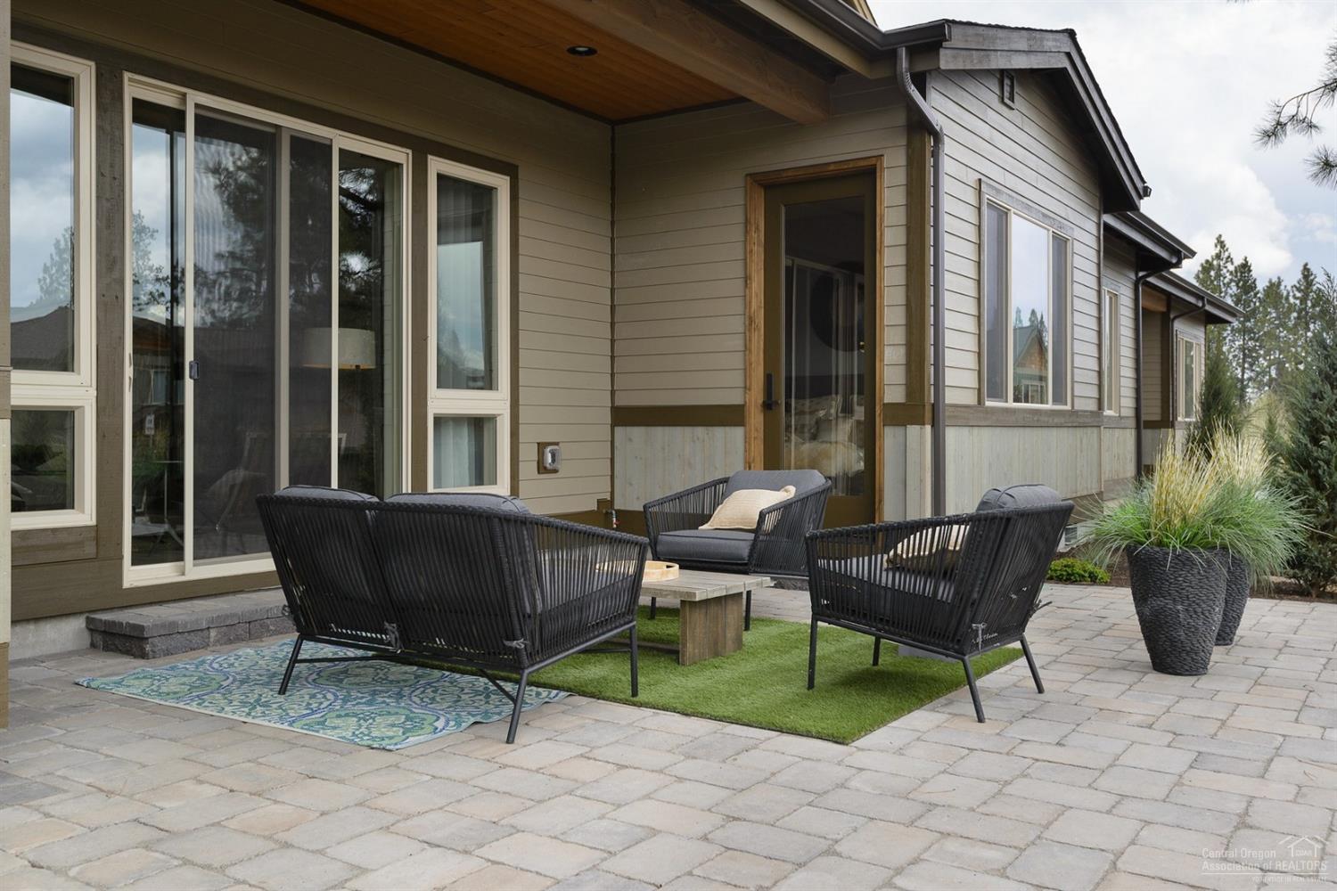 60436 Kangaroo Loop Bend, OR 97702 - Photo 22 of 24 Additional Photo