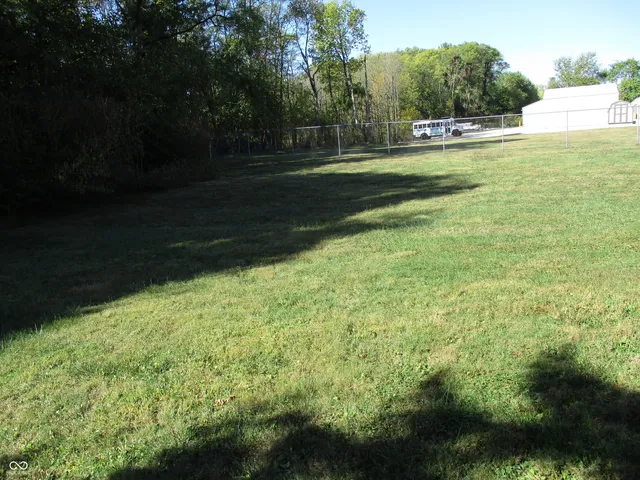 $825,000 | 2262 West U.S. Highway 36, Danville, IN 46122