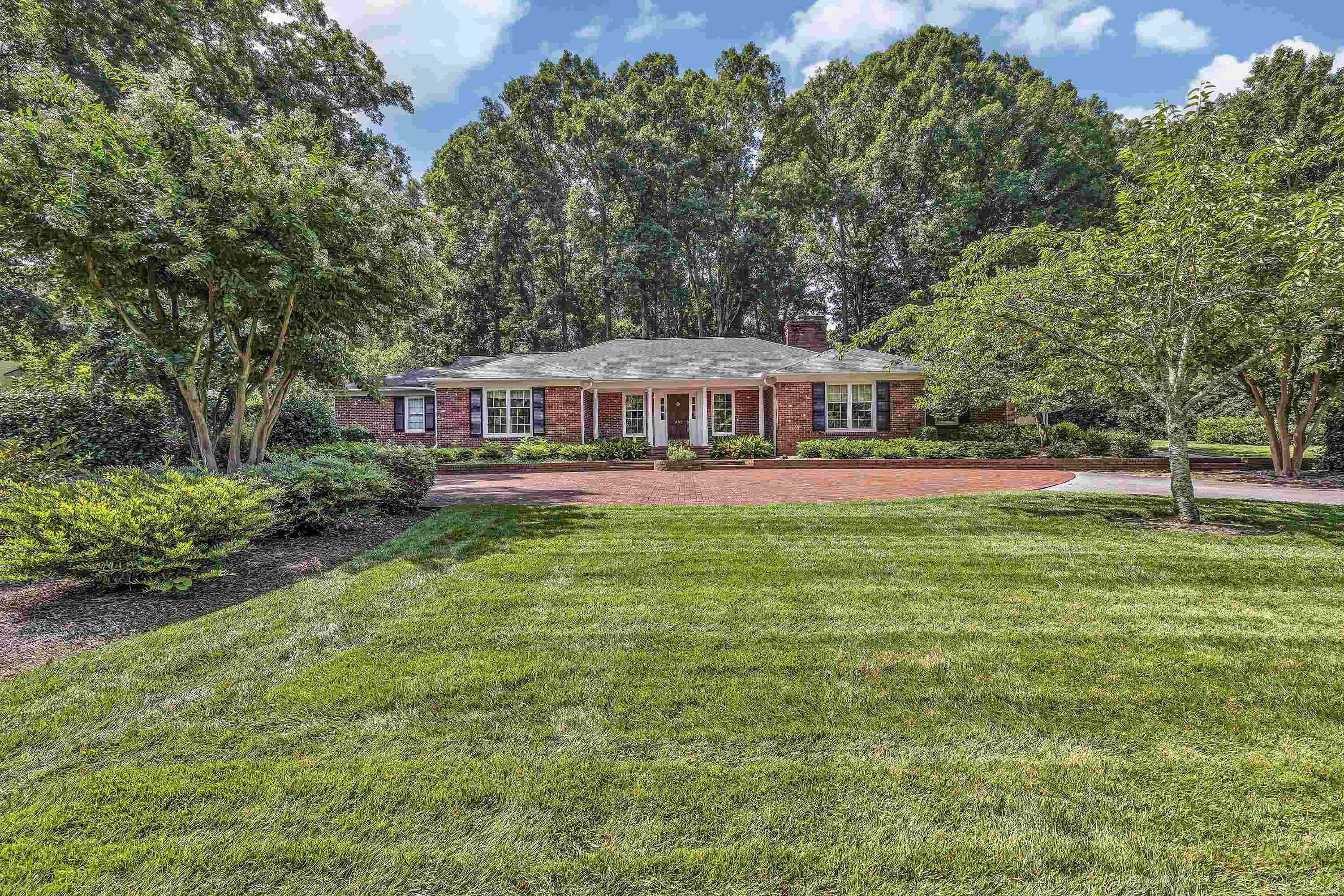 1195 Partridge Road Spartanburg, SC 29302 - Photo 1 of 30 Gallery Image 1